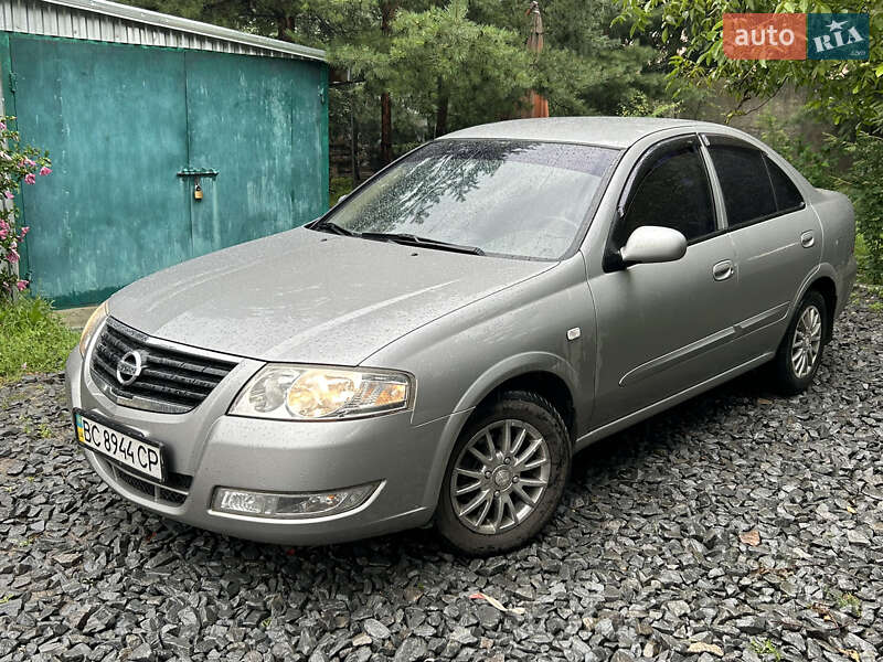 Nissan Sunny (2008)