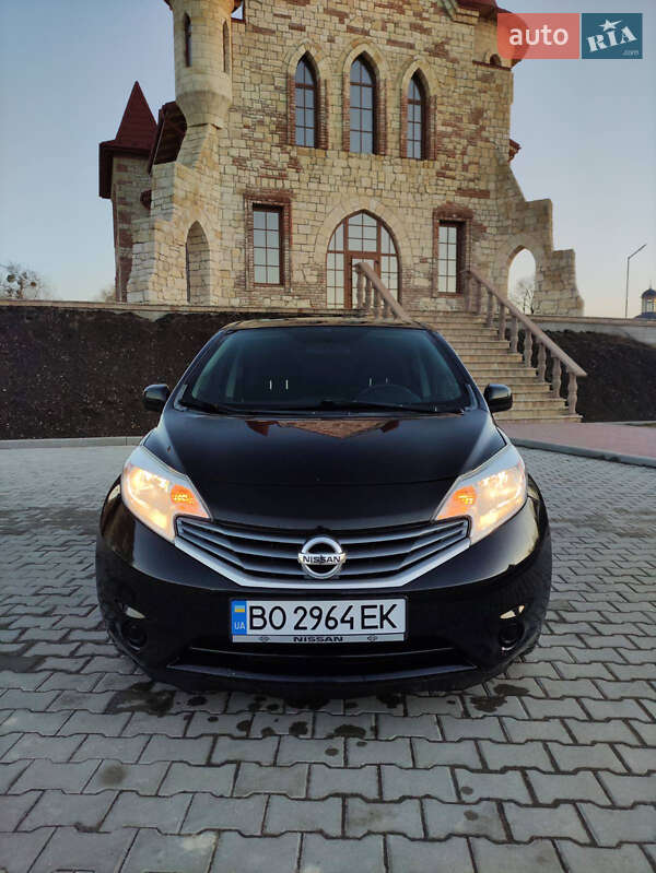 Nissan Versa (2014)