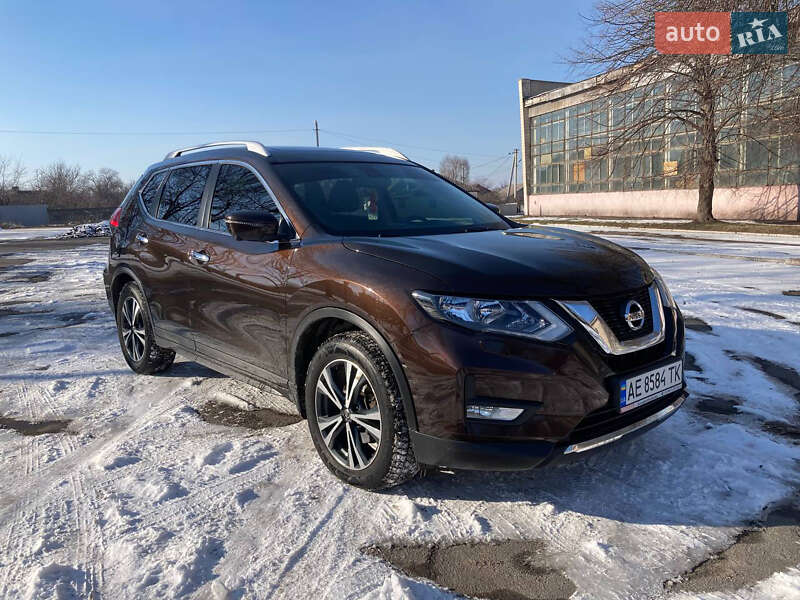Nissan X-trail (2019)