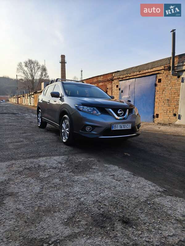 Nissan X-trail (2016)