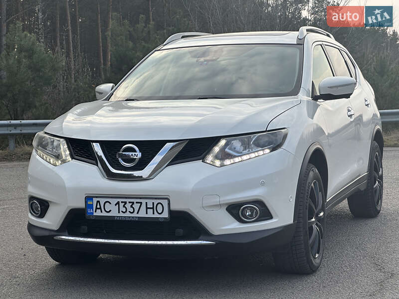 Nissan X-trail (2016)