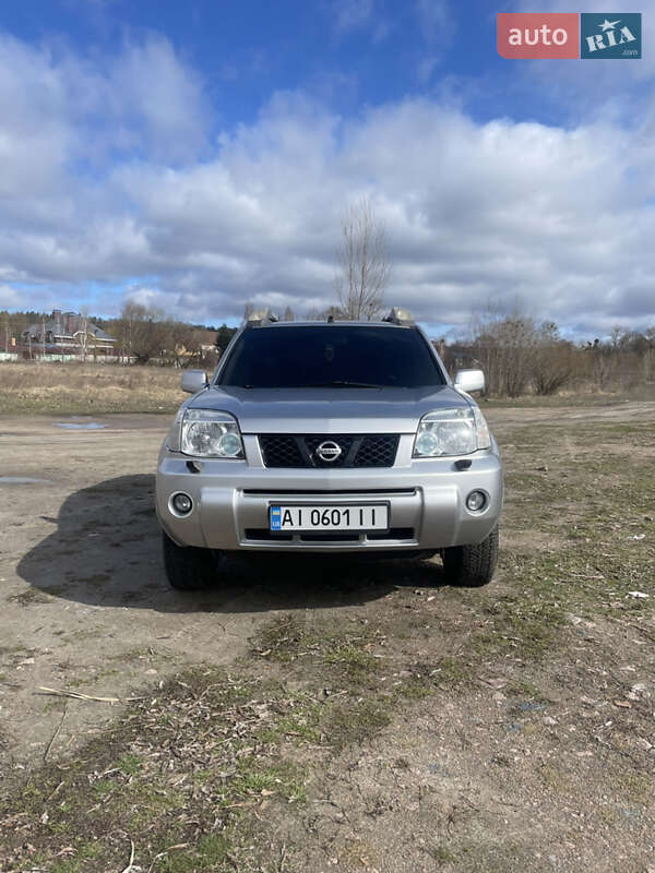 Nissan X-trail (2006)
