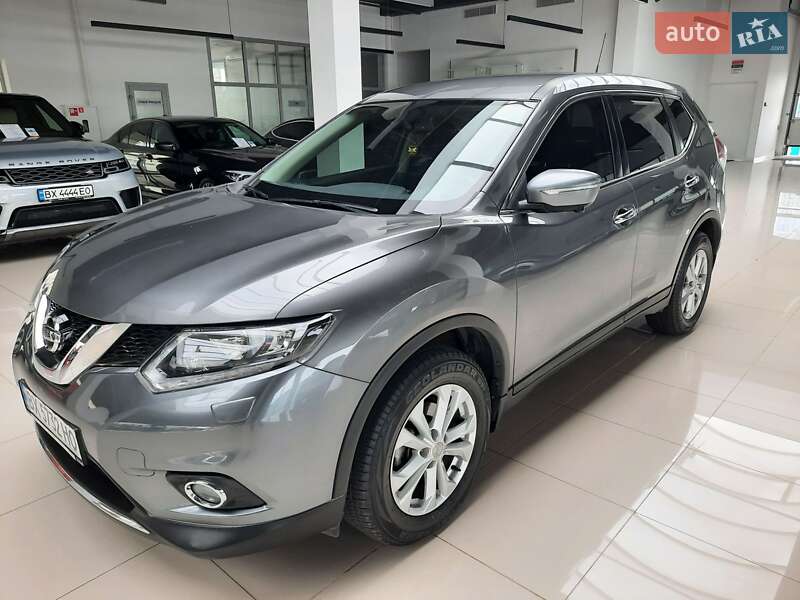 Nissan X-trail (2017)