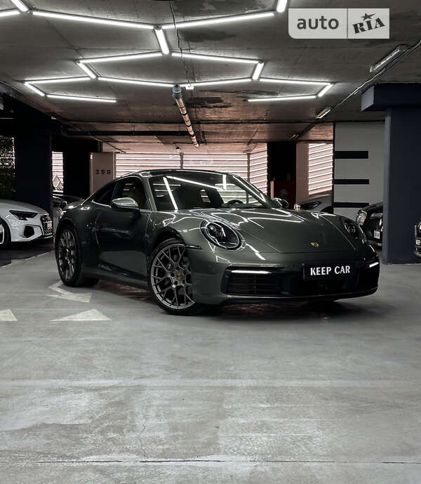 Porsche 911 (2019)