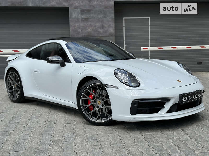 Porsche 911 (2019)
