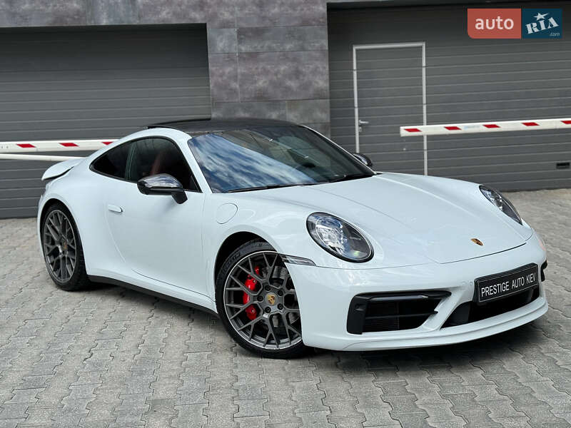 Porsche 911 (2019)