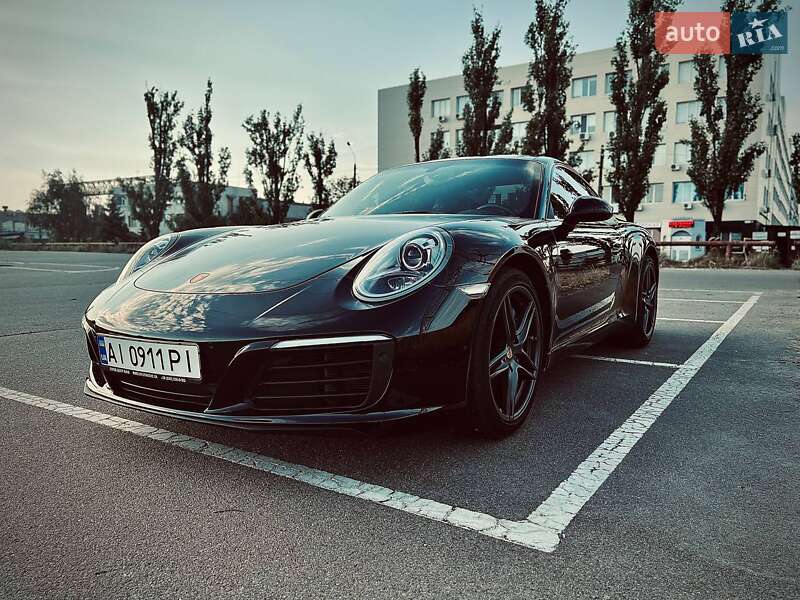 Porsche 911 (2017)