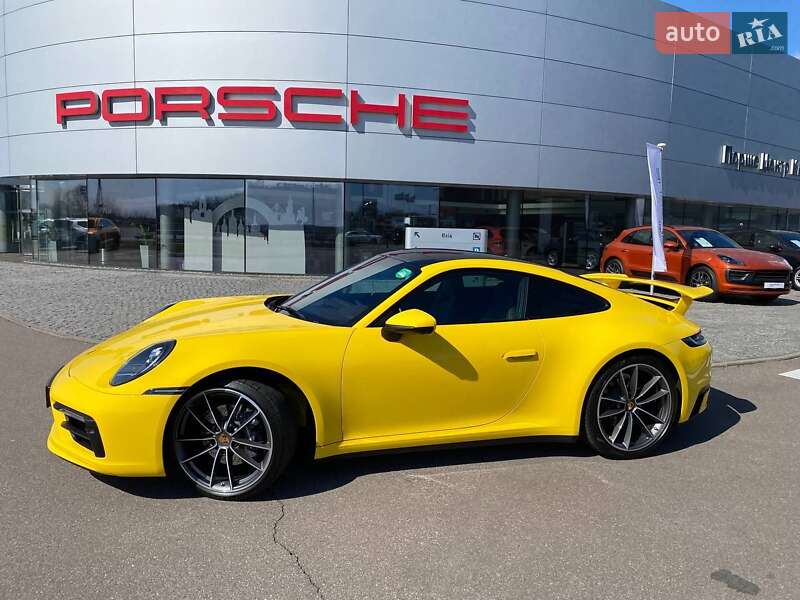 Porsche 911 (2021)