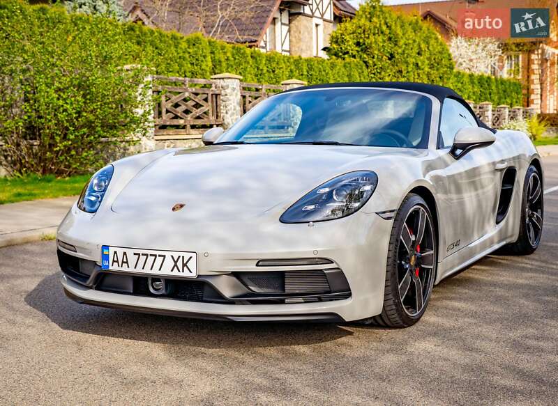 Porsche Boxster (2024)