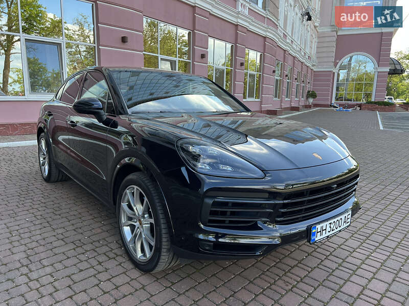 Porsche Cayenne coupe (2021)