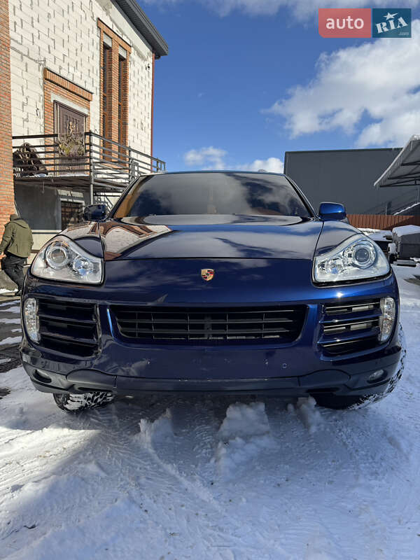 Porsche Cayenne (2007)