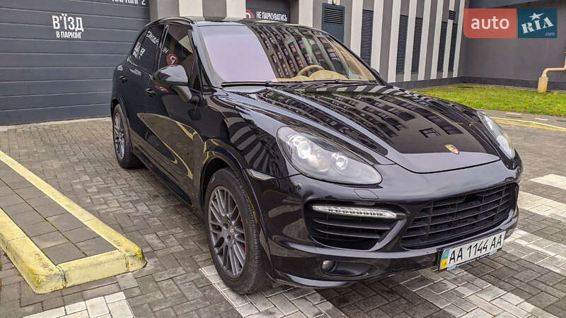 Porsche Cayenne (2013)