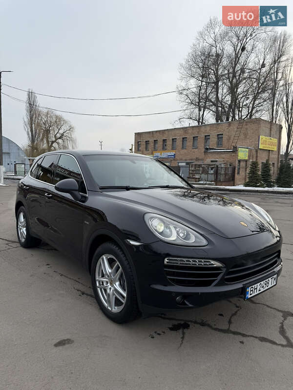 Porsche Cayenne (2012)