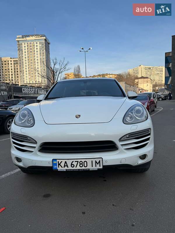 Porsche Cayenne (2013)