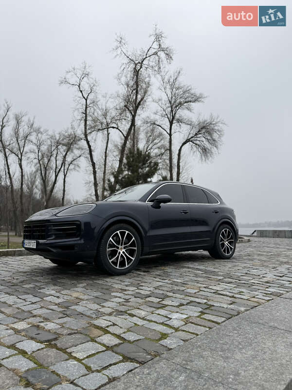 Porsche Cayenne (2023)
