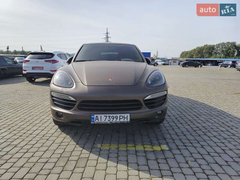 Porsche Cayenne (2010)