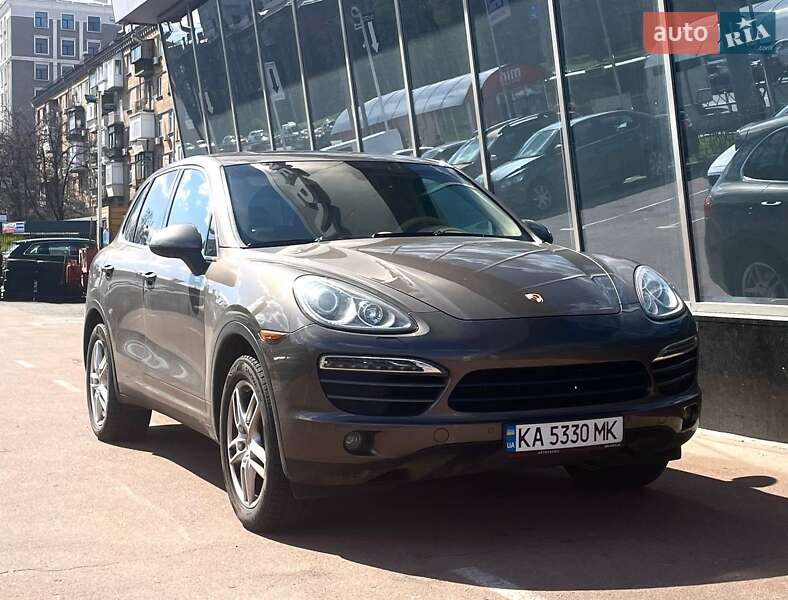 Porsche Cayenne (2014)