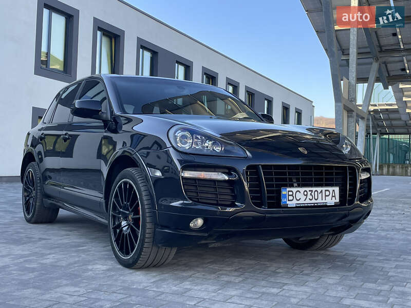 Porsche Cayenne (2009)