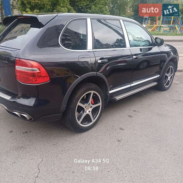 Porsche Cayenne (2007)