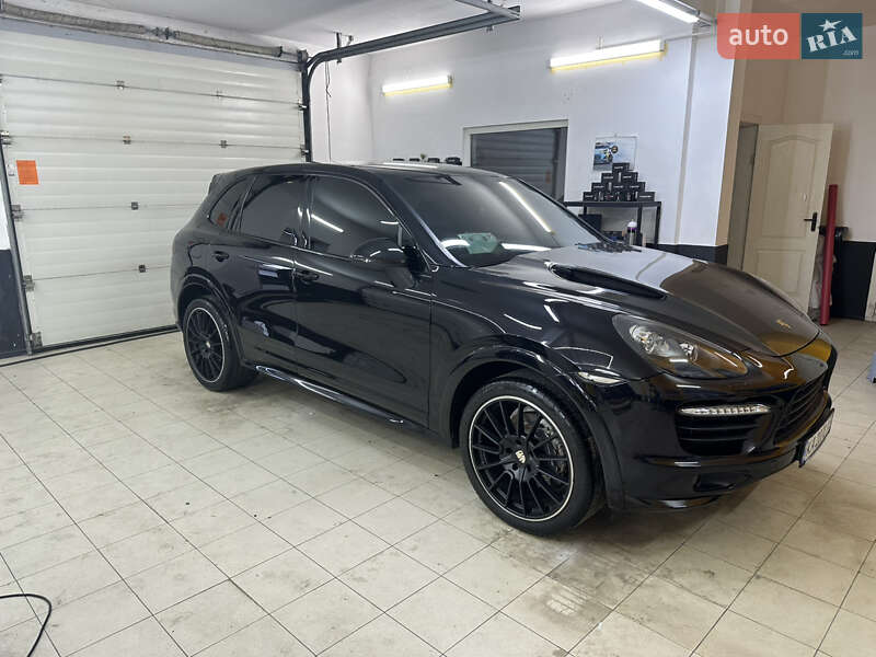 Porsche Cayenne (2013)