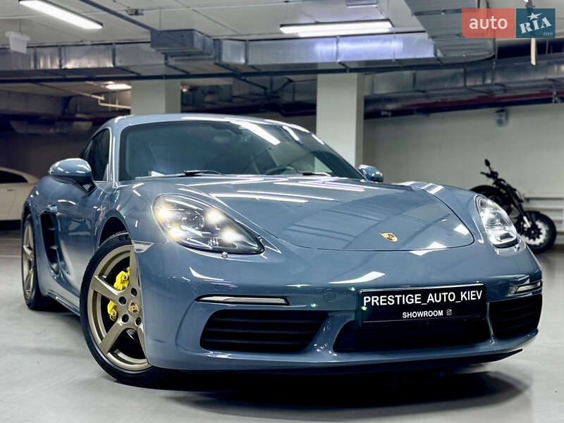 Porsche Cayman (2018)