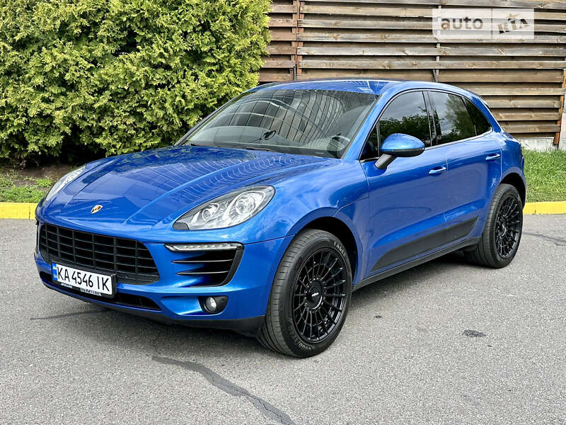 Porsche Macan (2014)