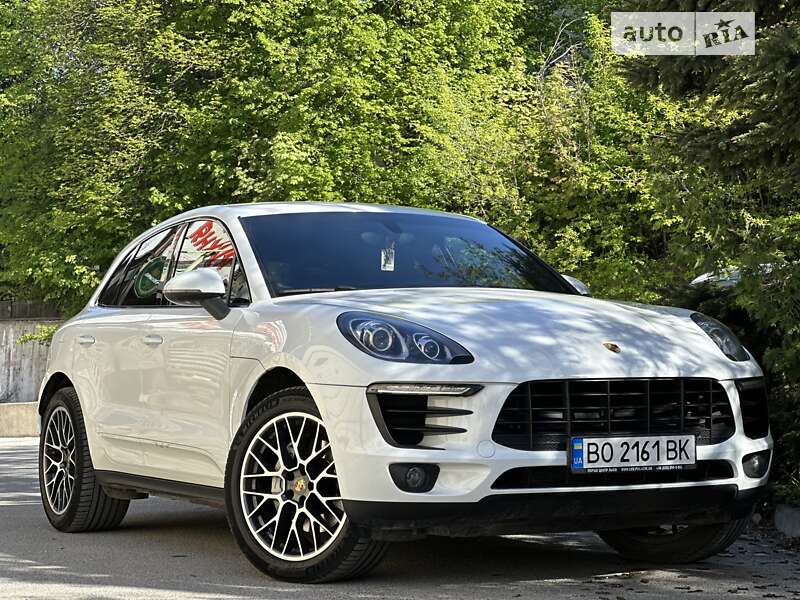 Porsche Macan (2014)