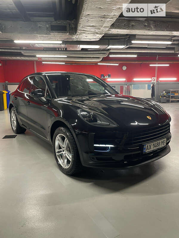 Porsche Macan (2021)
