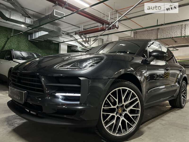 Porsche Macan (2019)