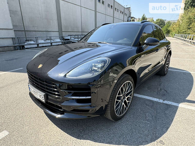 Porsche Macan (2019)