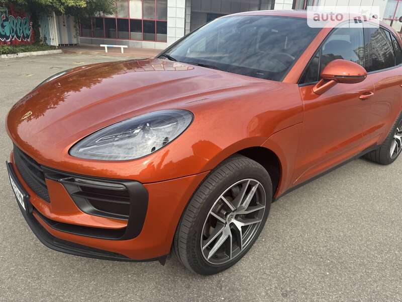 Porsche Macan (2021)