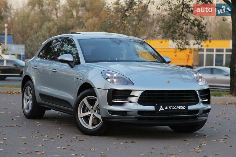 Porsche Macan (2019)