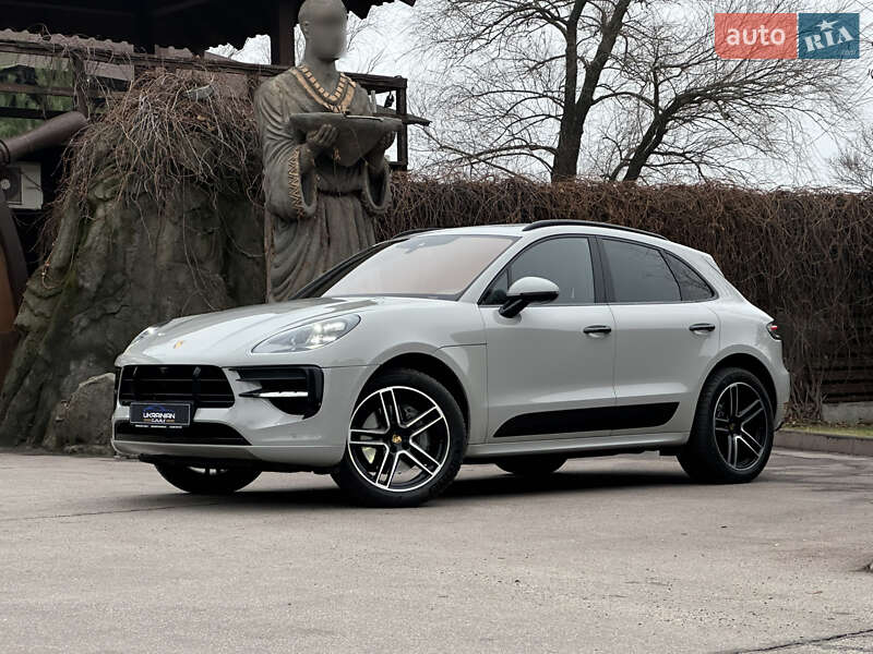 Porsche Macan (2019)