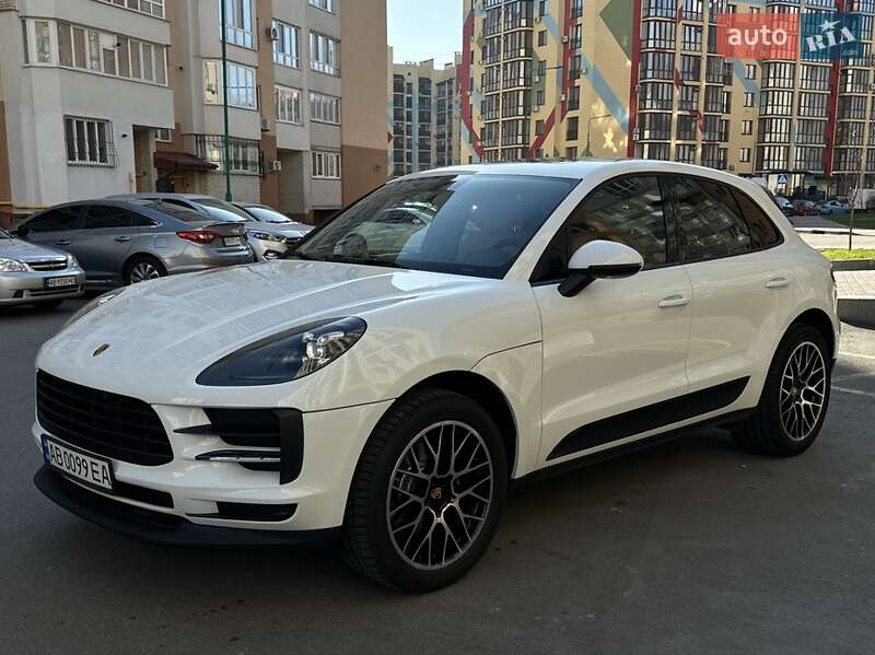 Porsche Macan (2018)