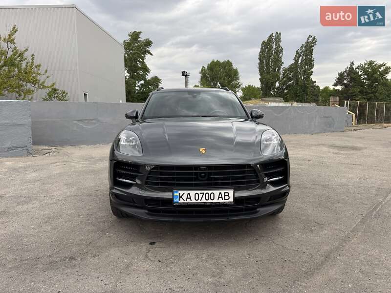 Porsche Macan (2020)