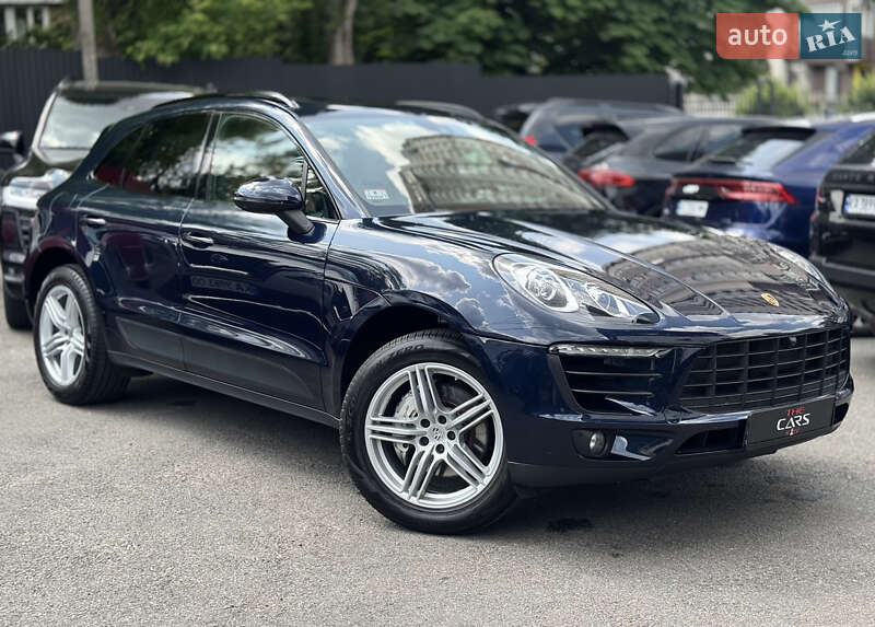 Porsche Macan (2017)