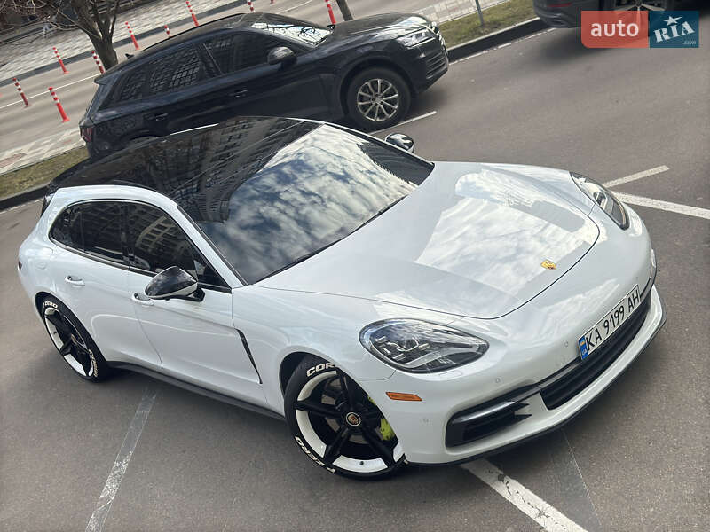 Porsche Panamera (2017)