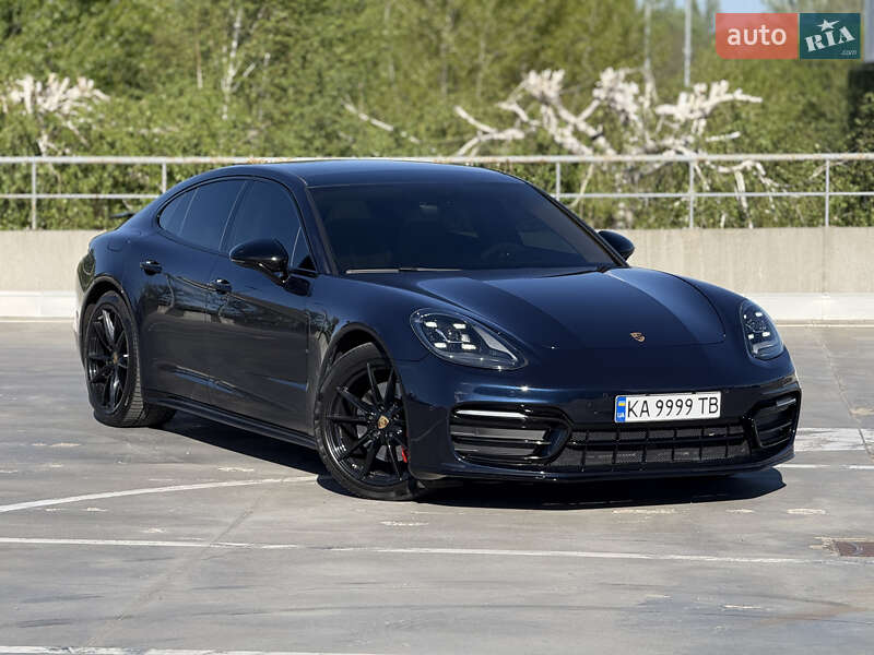 Porsche Panamera (2018)