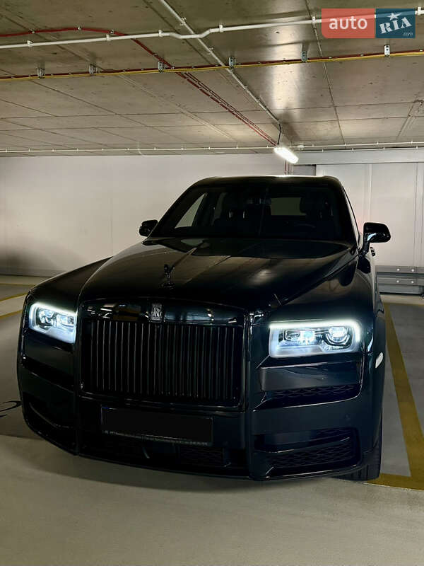 Rolls-royce Cullinan (2022)