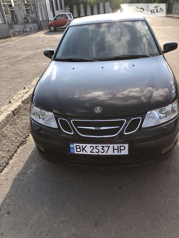 Saab 9-3 (2004)