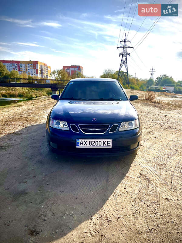 Saab 9-3 (2004)