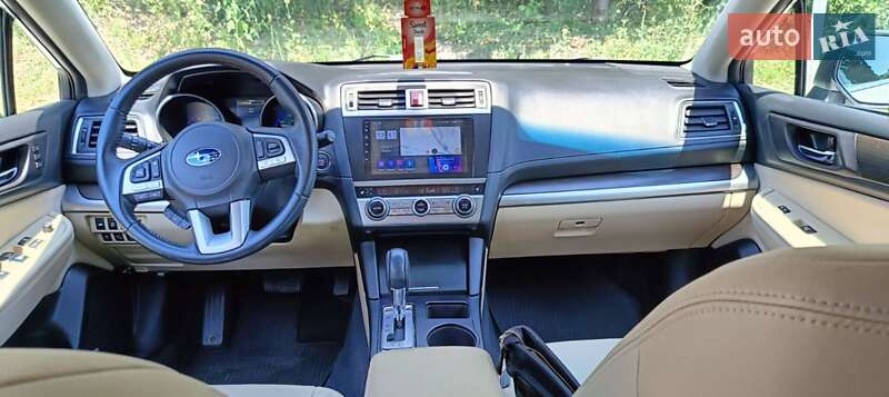 Subaru Legacy (2016)