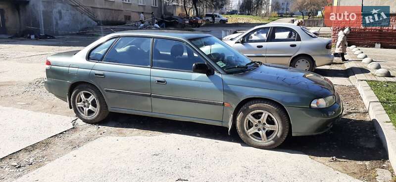 Subaru Legacy (1995)
