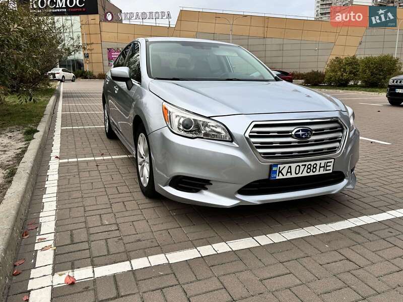 Subaru Legacy (2016)
