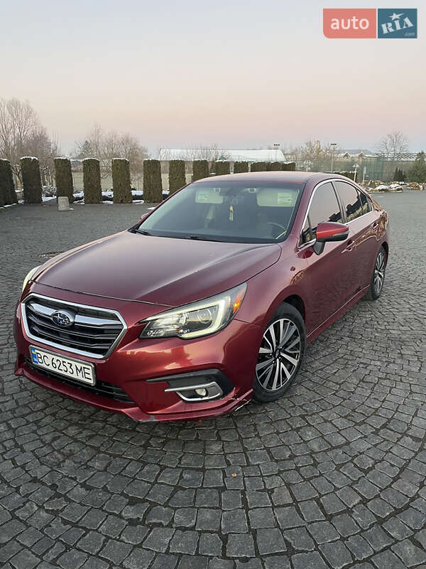 Subaru Legacy (2018)