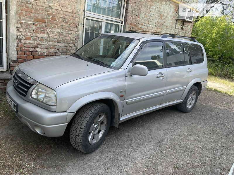 Suzuki Grand vitara xl7 (2002)