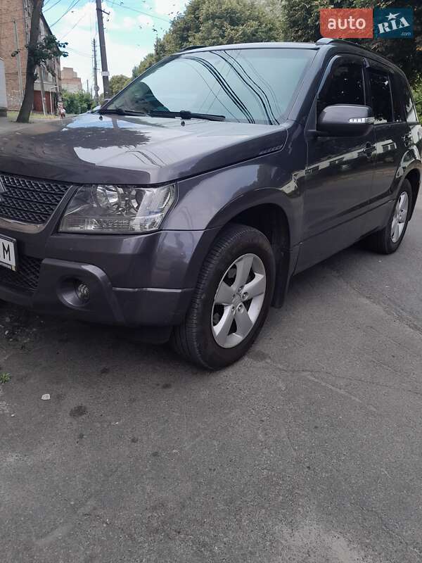 Suzuki Grand vitara (2008)