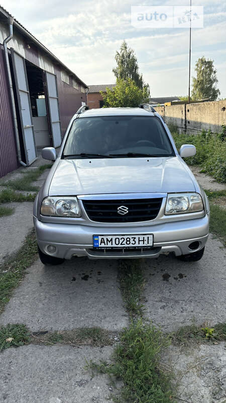 Suzuki Grand vitara (2002)