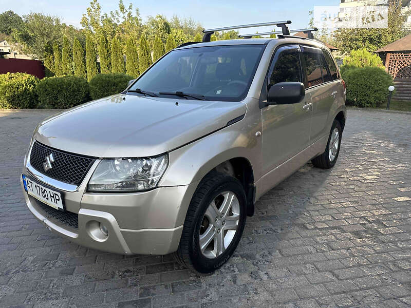 Suzuki Grand vitara (2006)