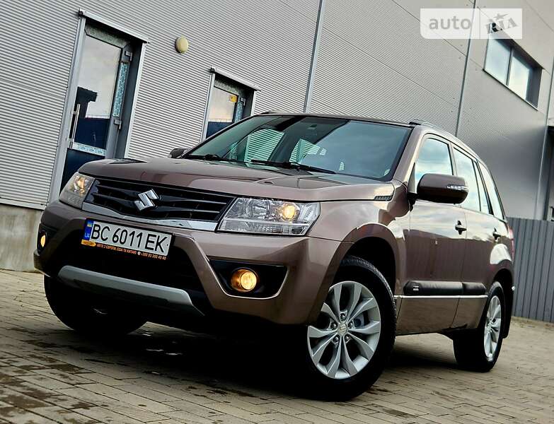 Suzuki Grand vitara (2015)